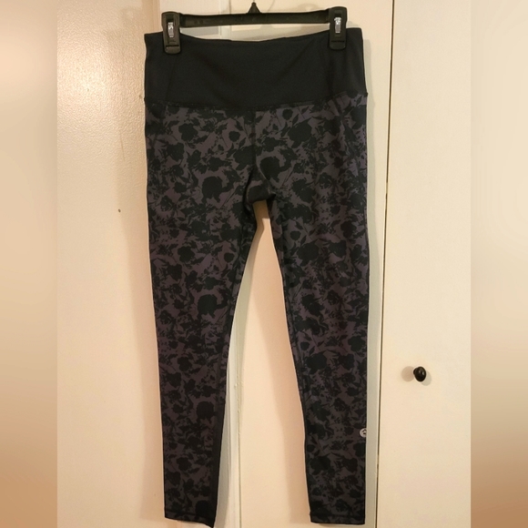 Workout pants - Picture 2 of 5